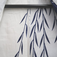 Load image into Gallery viewer, Yukata Vintage(1950-1980) Navy White Bangasa Cotton #11100B1
