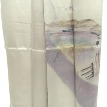 Load image into Gallery viewer, Kimono Pearl white Maiko Silk #10247E3
