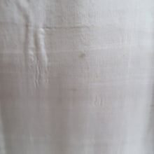 Load image into Gallery viewer, Kimono Vintage(1950-1980) Vermillion Chrysanthemum Silk #10268E4
