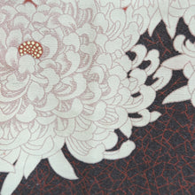 Load image into Gallery viewer, Kimono Vintage(1950-1980) Vermillion Chrysanthemum Silk #10268E4
