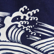 Load image into Gallery viewer, Yukata Vintage(1950-1980) White Navy Curling Wave Cotton #10487B1
