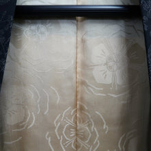 Load image into Gallery viewer, Haori Jacket Vintage(1950-1980) Black Silver Gold Chrysanthemum Rangiku Silk #10100D2
