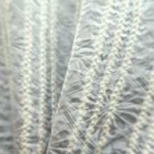 Load image into Gallery viewer, Haori Jacket Vintage(1950-1980) Light Blueish Gray Shibori Silk #10596C1
