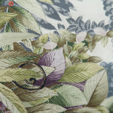 Load image into Gallery viewer, Haori Jacket Vintage(1950-1980) White Botanical Silk #11016A1
