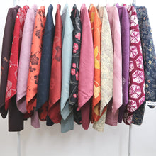 Load image into Gallery viewer, Bundle 15pcs Silk Haori Jacket Wholesale Bulk Free Shipping #573
