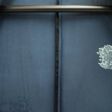 Load image into Gallery viewer, Kimono Vintage(1950-1980) Dark Blue See-Through Flower Silk #10278E4
