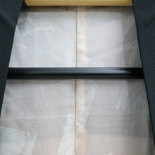 Load image into Gallery viewer, Haori Jacket Vintage(1950-1980) Black Gold Silver Landscape Mountain Silk #10827E2
