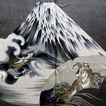 Load image into Gallery viewer, Men&#39;s Haori Vintage(1950-1980) Black Mt. Fuji Dragon Tiger Silk #10286E4
