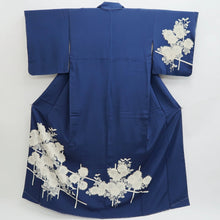 Load image into Gallery viewer, Kimono Vintage(1950-1980) Blue Chrysanthemum Tall Silk #9949B5
