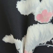 Load image into Gallery viewer, Haori Jacket Vintage(1950-1980) Black Tree Silk #11068A4
