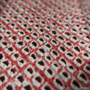 KK1394B7 Silk Kimono Fabric Vintage(1950-1980) Shibori Red 83.1x11.8in(211x30cm)