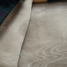 Load image into Gallery viewer, Haori Jacket Vintage(1950-1980) Black Gold Cloud Silk #10130D3
