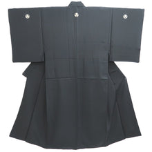Load image into Gallery viewer, Men&#39;s Kimono Vintage(1950-1980) Black Montsuki Silk #10470A5
