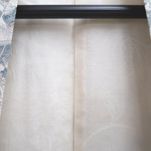 Load image into Gallery viewer, Haori Jacket Light Beige Heian Princess Silk #10678D1
