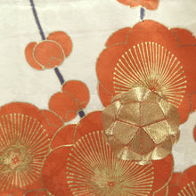 Load image into Gallery viewer, Furisode Vintage(1950-1980) Cream white Plum blossom Branch Silk #10566B4
