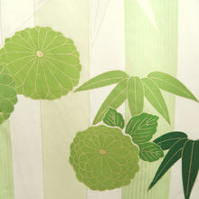 Load image into Gallery viewer, Furisode Vintage(1950-1980) White Gold Green Embroidery Chrysanthemum Bamboo Silk #10547B3
