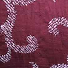 Load image into Gallery viewer, Haori Jacket Vintage(1950-1980) Wine red Shibori Karakusa Silk #11018A2
