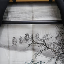 Load image into Gallery viewer, Men&#39;s Haori Vintage(1950-1980) Black Montsuki Landscape Silk #10288E4
