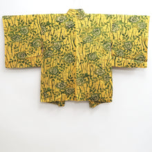 Load image into Gallery viewer, Haori Jacket Vintage(1950-1980) Yellow Flower Silk #9998C3
