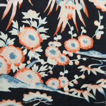 Load image into Gallery viewer, Haori Jacket Vintage(1950-1980) Black Floral pattern Silk #11019A2
