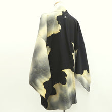 Load image into Gallery viewer, Haori Jacket Vintage(1950-1980) Black Cream white Gold Mystical Night Silk #10239E2
