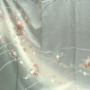 Kimono Gray Chrysanthemum Sayagata Tall Silk #9940B5