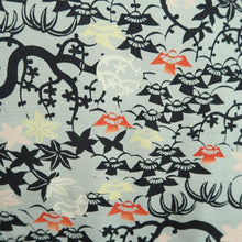 Load image into Gallery viewer, Haori Jacket Vintage(1950-1980) Light Gray Maple Leaf Branch Silk #10849E3
