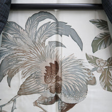 Load image into Gallery viewer, Men's Haori Vintage(1950-1980) Black Blue Ohshima Rooster Silk #10887E4
