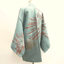 Load image into Gallery viewer, Haori Jacket Vintage(1950-1980) Light Blue Silver Gold Chrysanthemum Silk #10014C3
