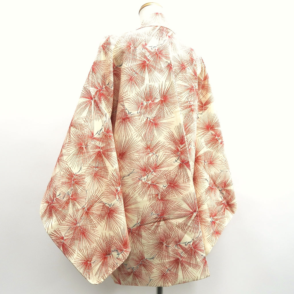 Haori Jacket Vintage(1950-1980) Cream white Pine Tree Silk #10226E2