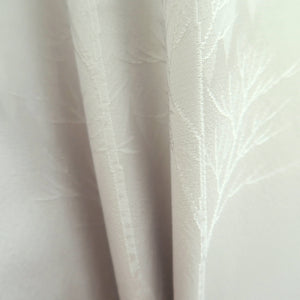 Kimono White Gray Tree Tall Silk #9931B5