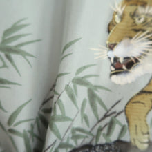 Load image into Gallery viewer, Men&#39;s Juban Vintage(1950-1980) Gray Tiger Silk #10456A4
