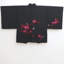 Load image into Gallery viewer, Haori Jacket Vintage(1950-1980) Black Fully Embroidered Flower Silk #10031C4
