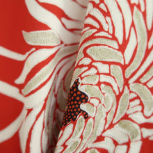 Load image into Gallery viewer, Kimono Vintage(1920-1950) Red Chrysanthemum Silk #10774D4
