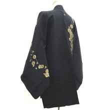 Load image into Gallery viewer, Haori Jacket Vintage(1950-1980) Black Gold Chrysanthemum Silk #10061D1
