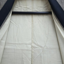 Load image into Gallery viewer, Men&#39;s Juban Vintage(1950-1980) Gray Tiger Silk #10457A4
