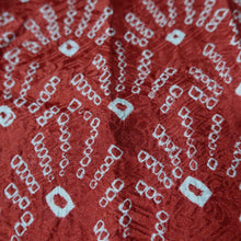 Load image into Gallery viewer, KK1406B8 Silk Kimono Fabric Vintage(1950-1980) Shibori Red 79.9x12.2in(203x31cm)
