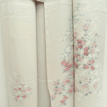 Load image into Gallery viewer, Kimono White Chrysanthemum Silk #9943B5
