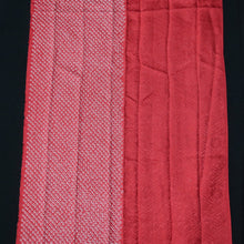 Load image into Gallery viewer, KK1408B8 Silk Kimono Fabric Vintage(1950-1980) Shibori Red 79.1x12.6in(201x32cm)
