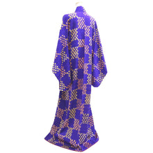 Load image into Gallery viewer, Kimono Vintage(1920-1950) Blueish Purple Shibori Silk #10787D5
