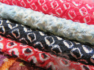 KK606BdA3 Silk Bundle Sale 18pcs Vintage Shibori Fabric 19.7x3.5in(50x9cm)