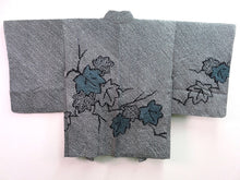 Load image into Gallery viewer, Haori Jacket Vintage 1960's Black Shibori Maple Leaves #0037
