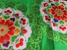 Load image into Gallery viewer, BB8241AA Silk Obi Fabric Vintage(1950-1980) Flower Green 101.6x11.8in(258x30cm)
