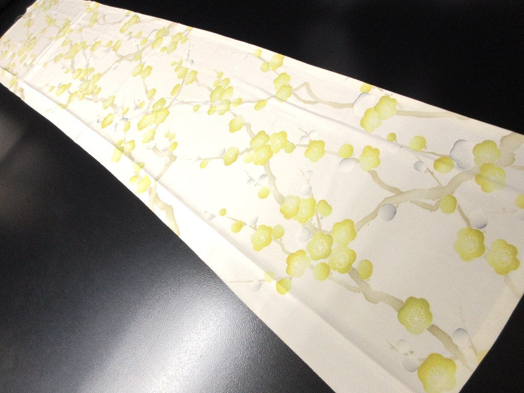 ACH#662 Silk Kimono Fabric Rinzu Plum blossom Branch 61.0x13.4in(155x34cm)