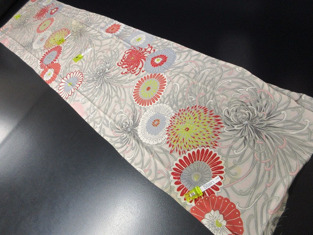 ACH#792 Silk Kimono Fabric Rinzu Chrysanthemum 57.1x12.6in