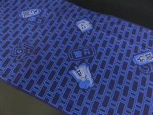 Load image into Gallery viewer, KK826A7 Cotton Kimono Fabric Vintage(1950-1980) Chouchin Navy 59.1x11.8in(150x30cm)
