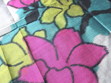 Load image into Gallery viewer, ACH#642a40 Silk Kimono Fabric Vintage Meisen 57.1x12.6in(145x32cm)
