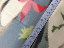 Load image into Gallery viewer, BCF#2889 Silk Kimono Fabric Vintage(1920-1950) Meisen Cream White 59.1x11.8in(150x30cm)
