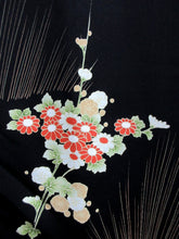 Load image into Gallery viewer, Haori Jacket Vintage(1950-1980) Black Flower Silk mix #7721K1
