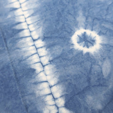 Load image into Gallery viewer, KK1108B3 Cotton Kimono Fabric Vintage(1950-1980) Tesuji Shibori Light Blue 57.9x13.8in(147x35cm)
